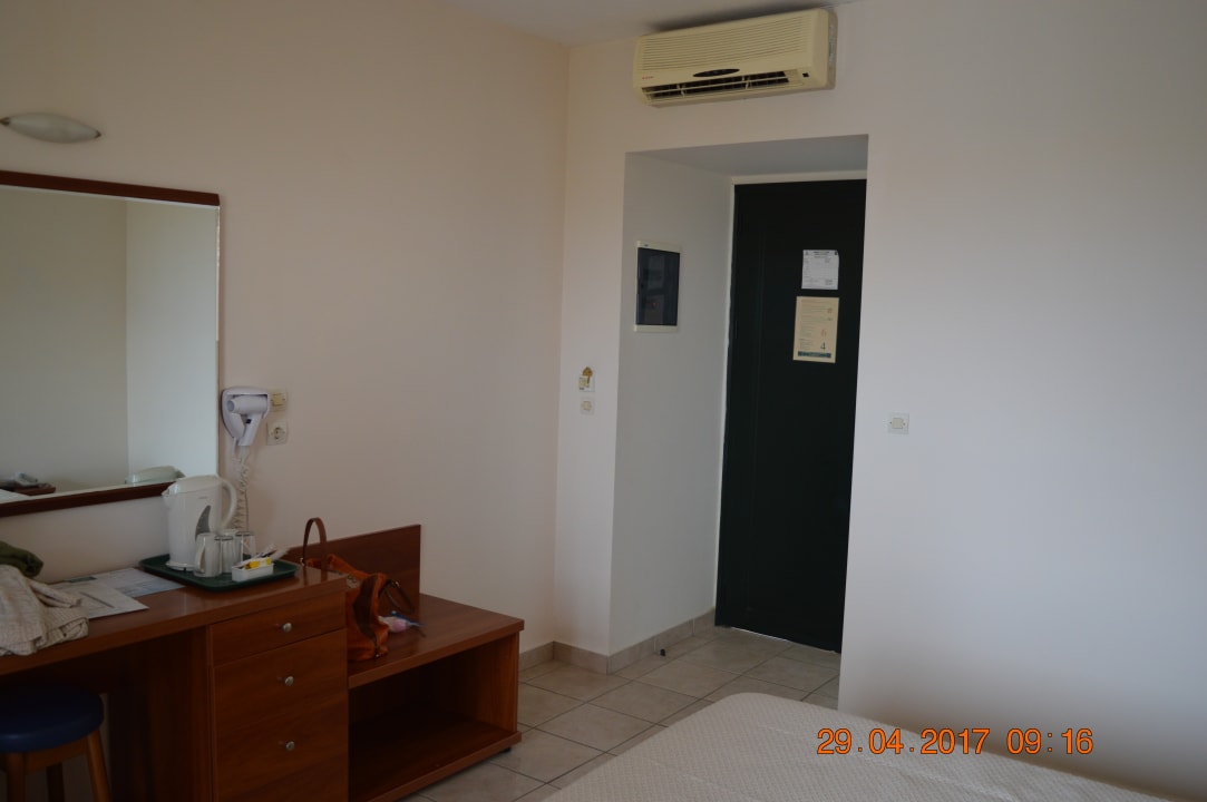 Zimmer Hotel Mareblue Beach