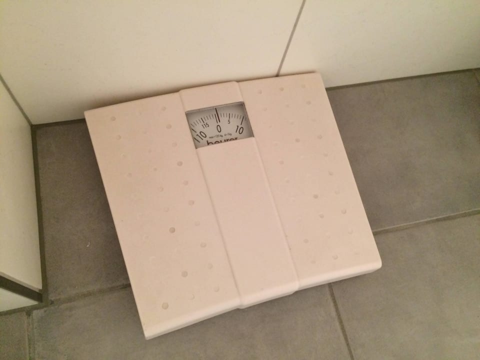 Waage im Bad Sunstar Hotel Arosa