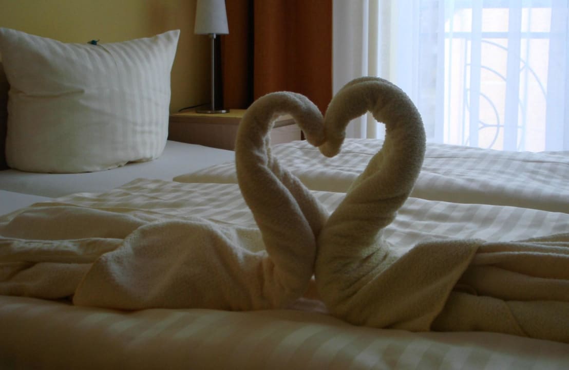 Liebesschwäne Aparthotel Strandhus Familie Herrgott