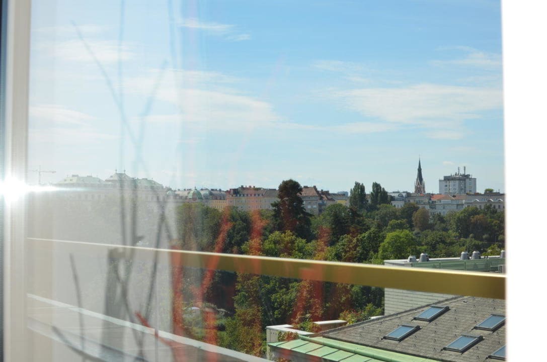 Vom Balkon aus Austria Trend Hotel Savoyen Vienna