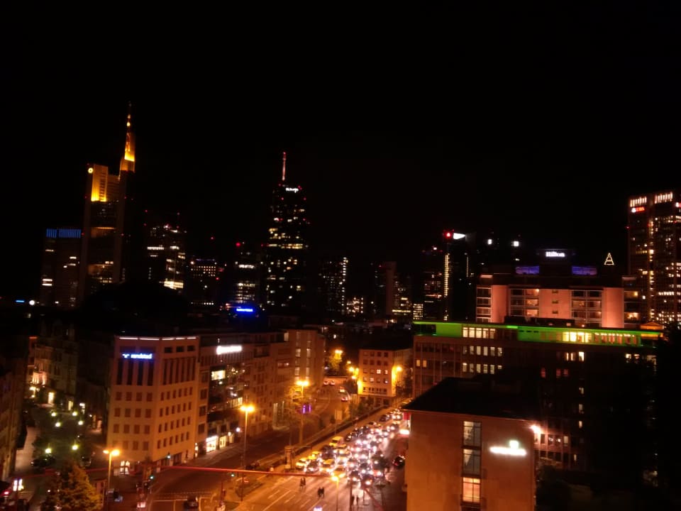 Ausblick Flemings Selection Hotel Frankfurt-City