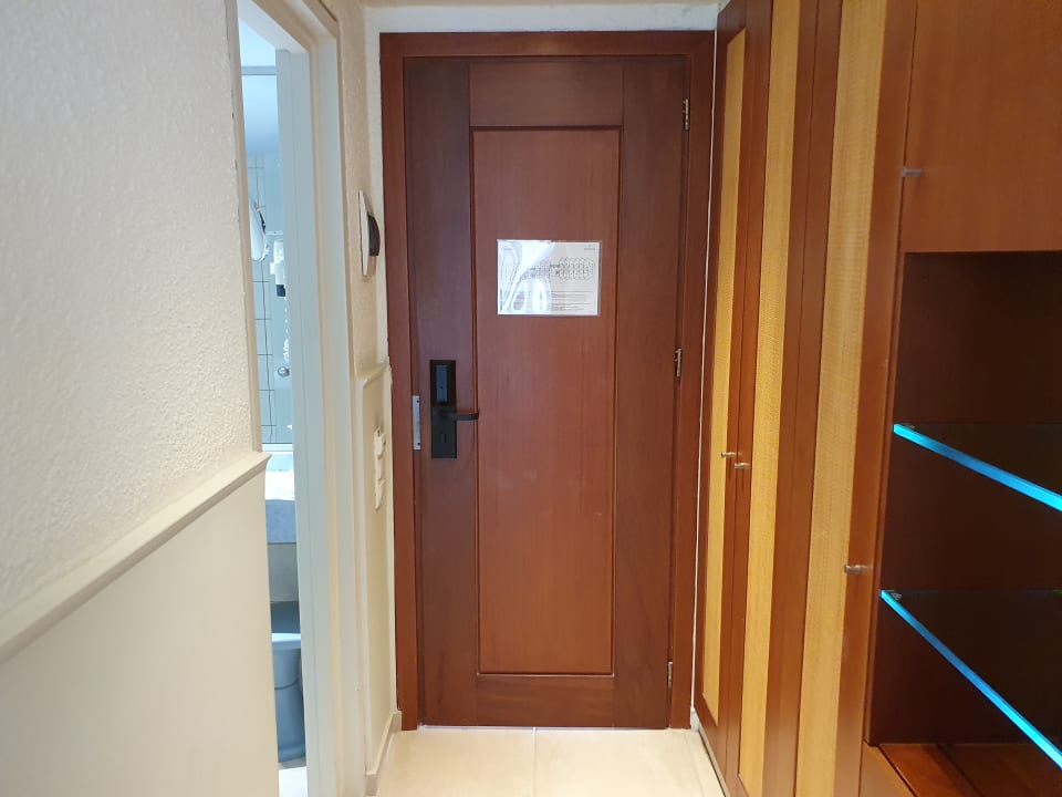 Zimmer Apollonia Beach Resort & Spa