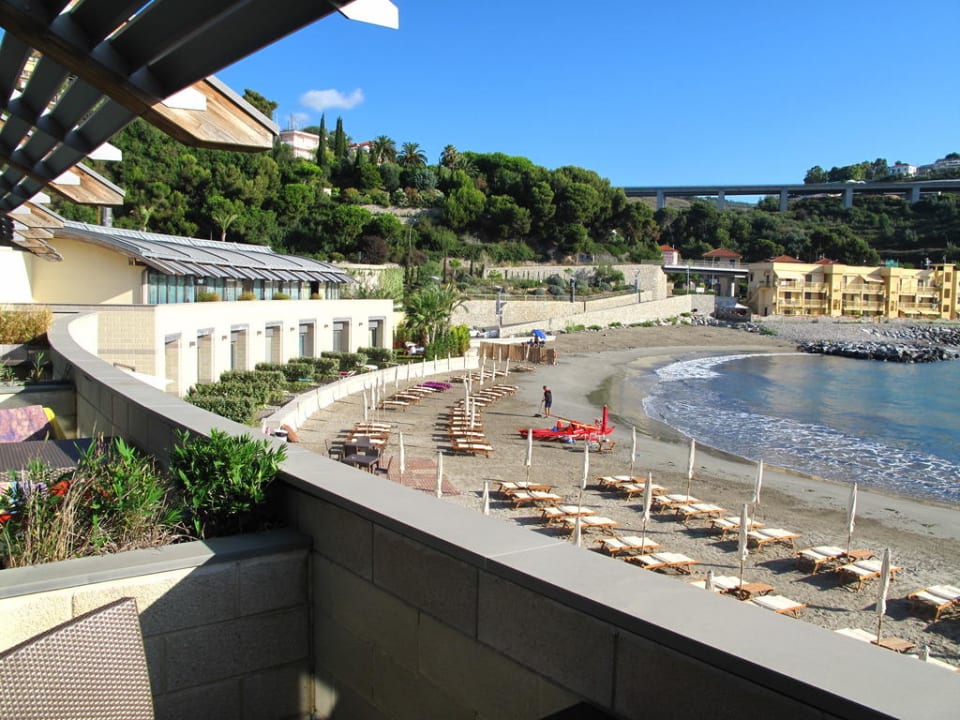Der Hotelstrand Hotel Riviera dei Fiori