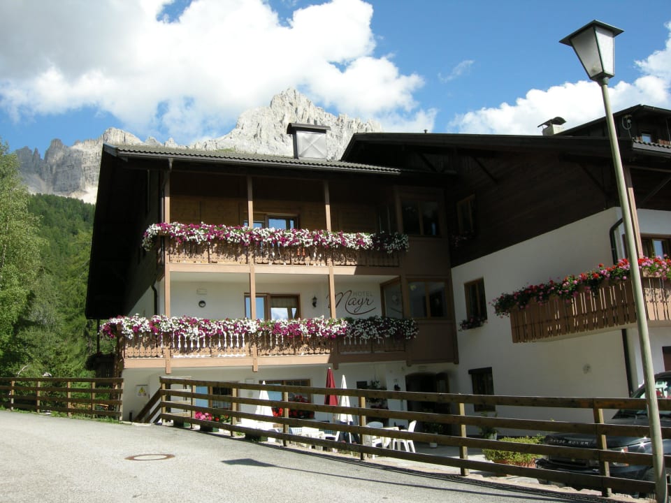 Hoteleingang Hotel Mayr