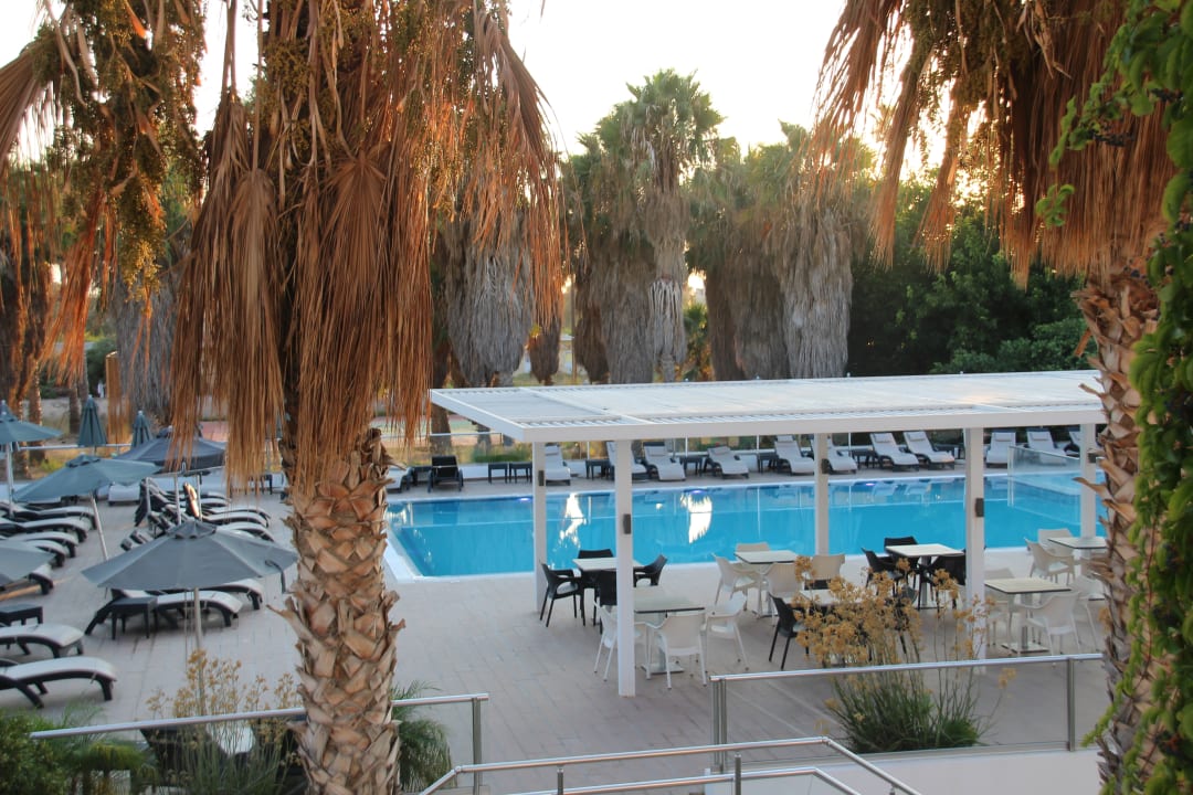 Pool Cosmopolitan Kos