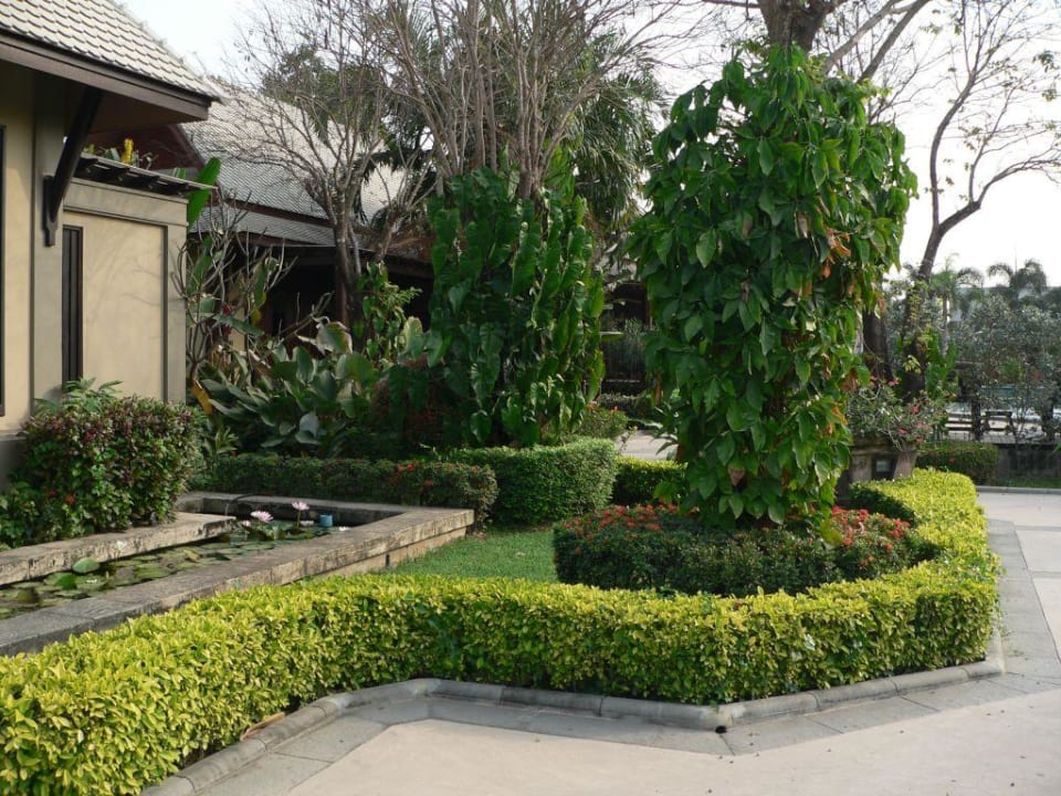 Botany/Thaivillen Botany Beach Resort