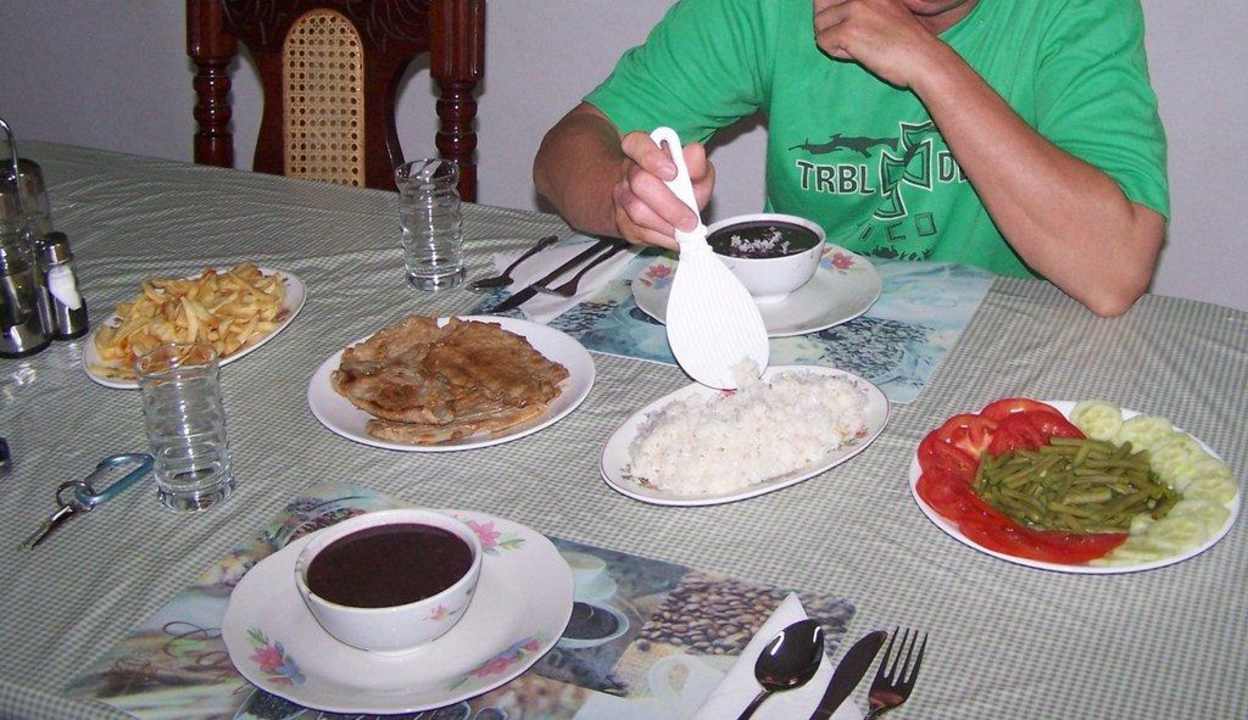 Jídelna Gelacio y Lourdes (Hostal)