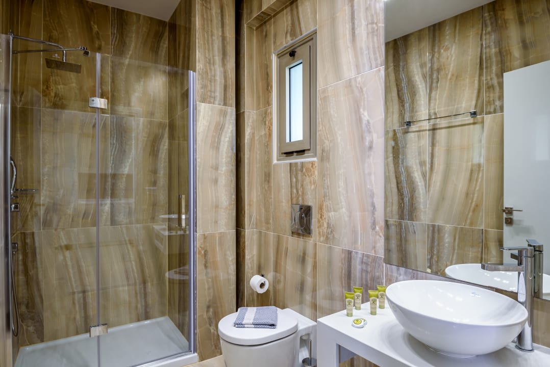 Zimmer Hotel Marinos Beach