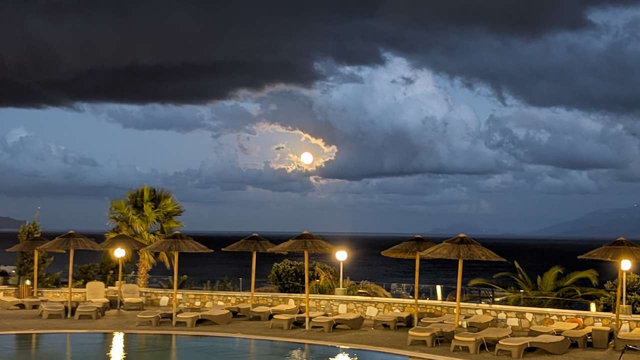 Ausblick Grand Blue Beach Hotel