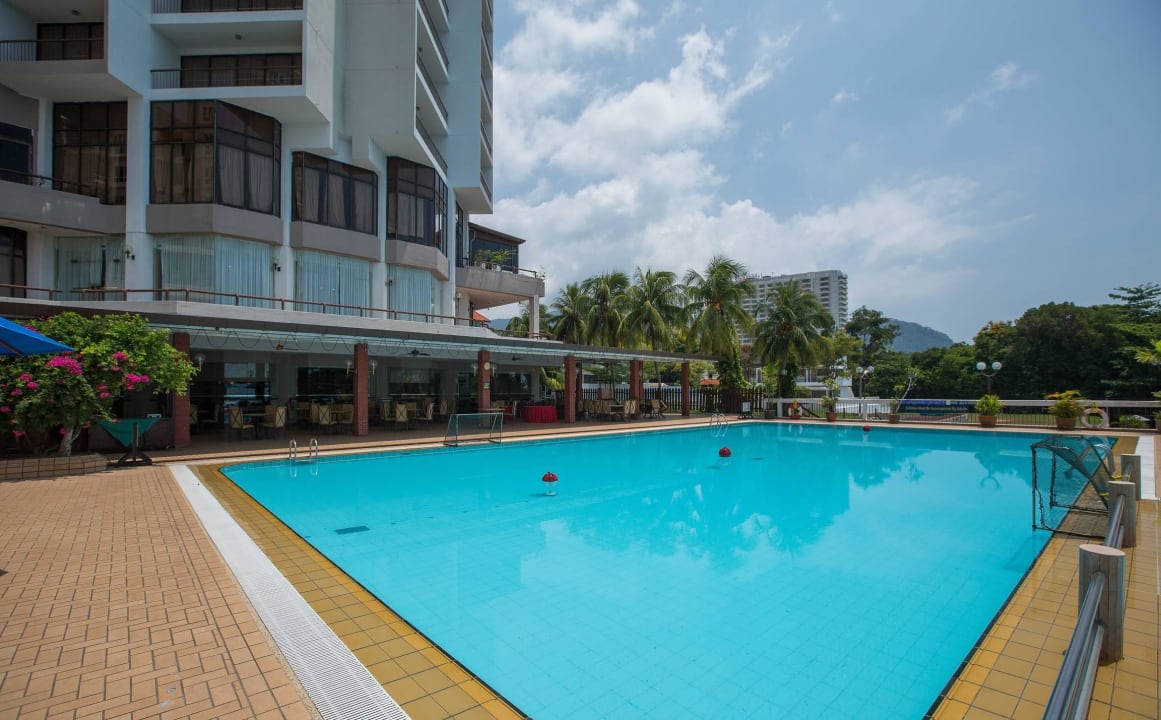 24SwimmingPool Copthorne Orchid Hotel Penang