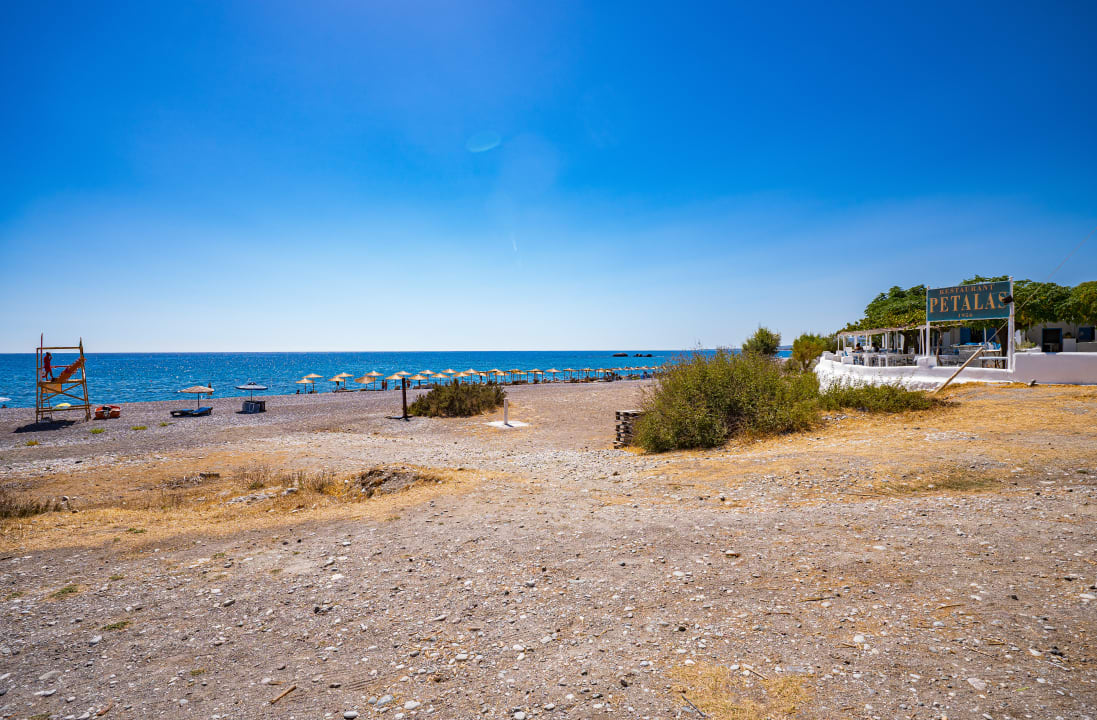Strand Ekaterini Hotel