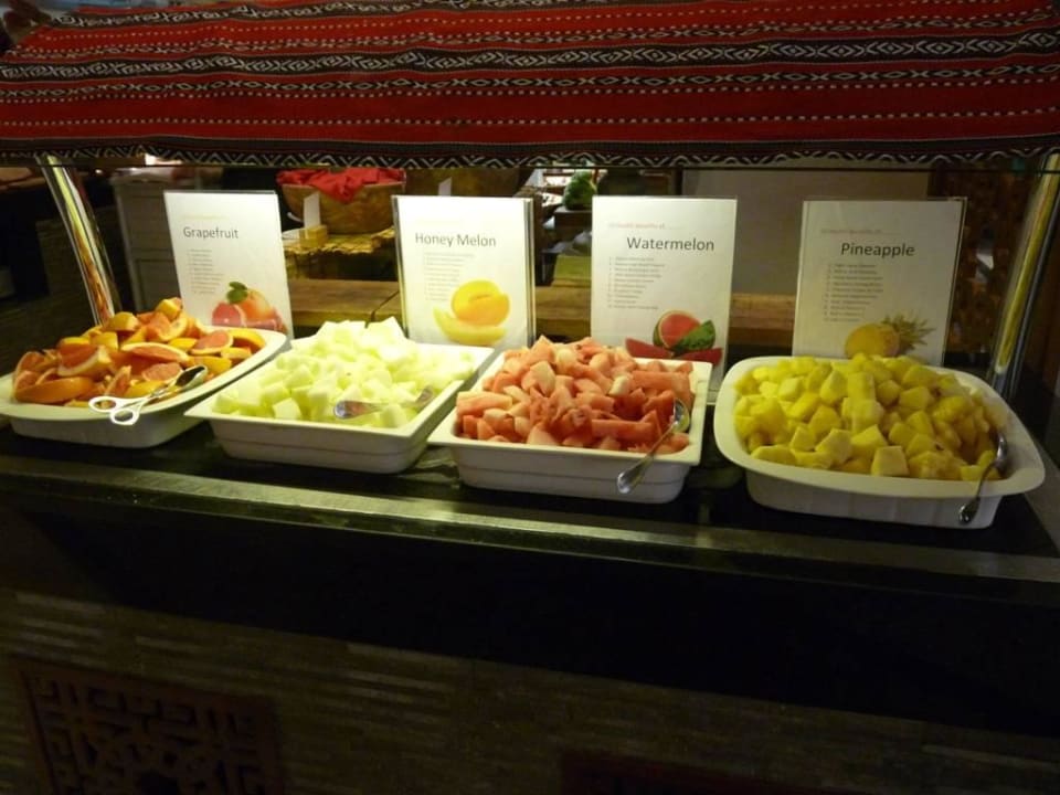 Obstbuffet DoubleTree by Hilton Resort & Spa Marjan Island