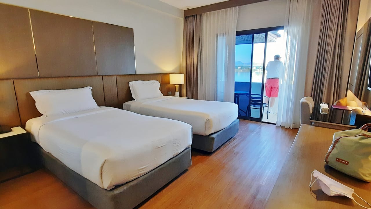 Zimmer Nakhon Phanom River View Hotel