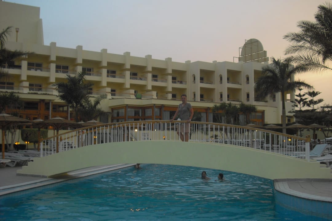 Pool Palm Beach Resort