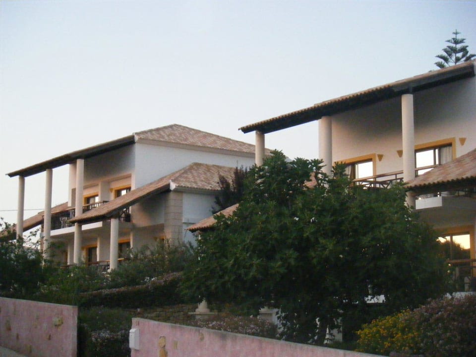 Nebengebäude Hotel Luzmar Villas