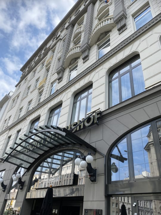 Außenansicht Reichshof Hamburg