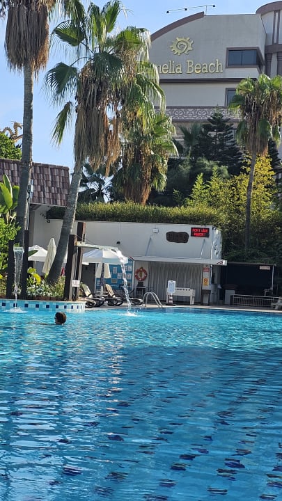 Pool Port Side Resort Hotel