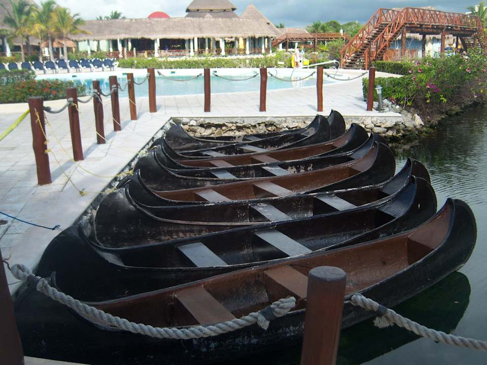 Kanus Grand Palladium Select White Sand Resort & Spa