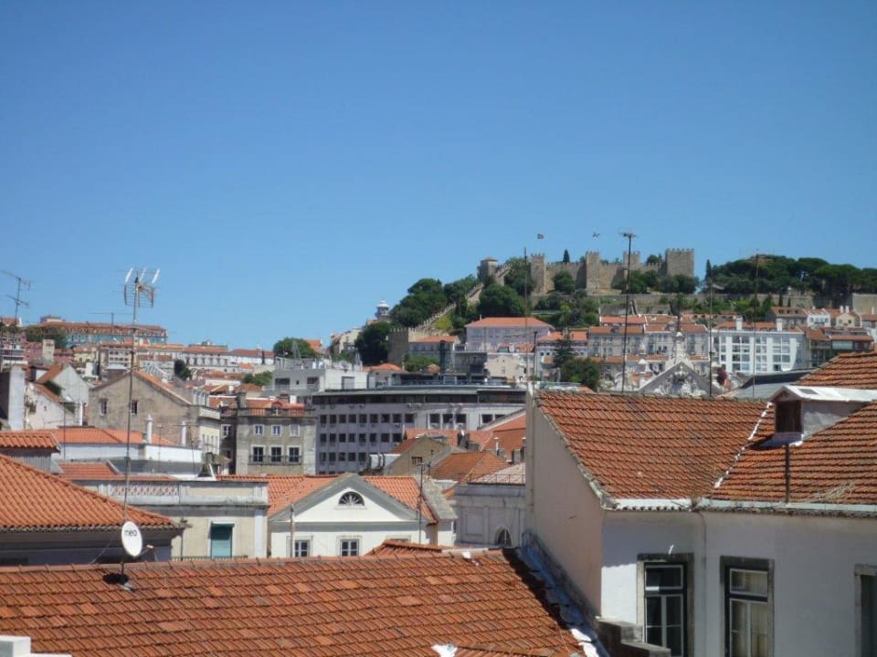 Ausblick auf die Burg Hotel Altis Avenida