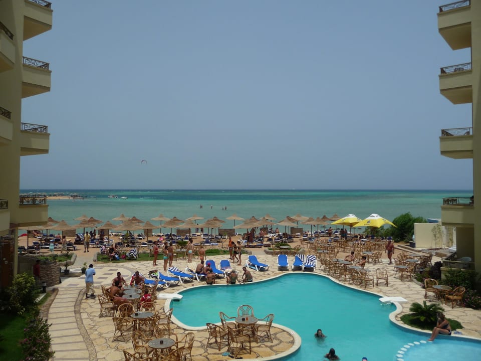 Magic Beach Hotel Magic Beach Hotel Hurghada