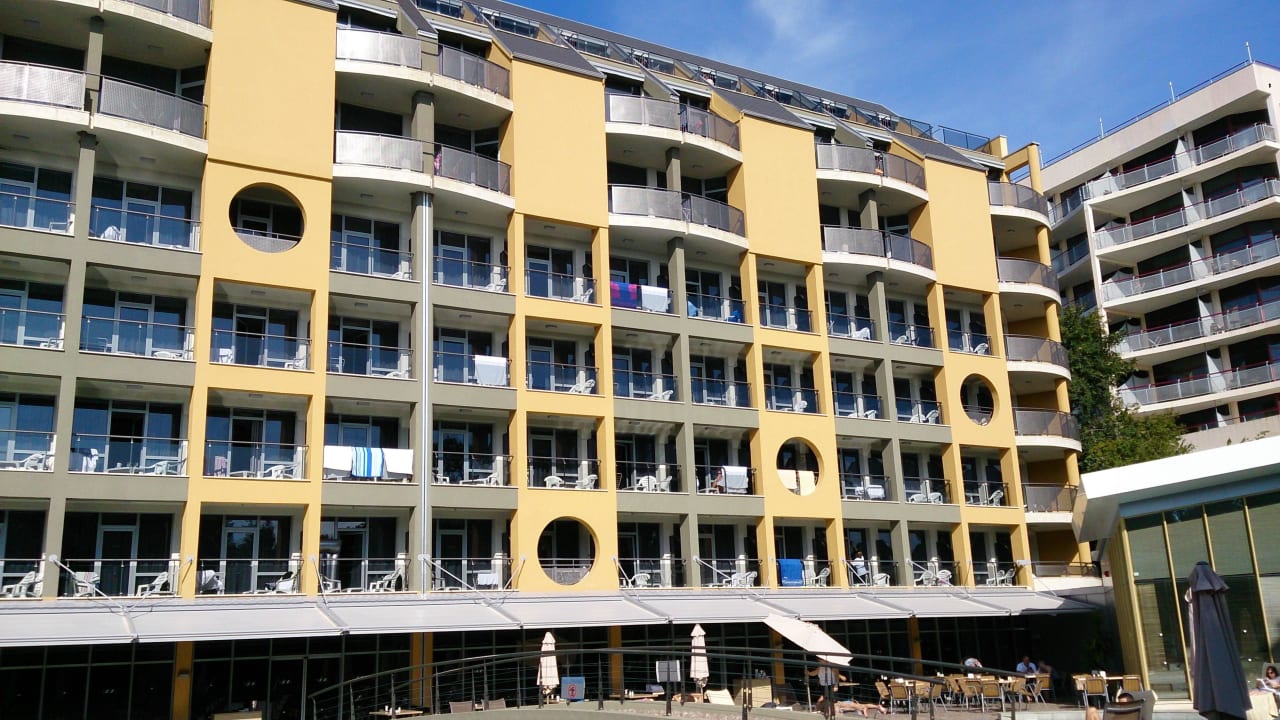 Blick aufs Zimmer vom Pool HVD Viva Club Hotel