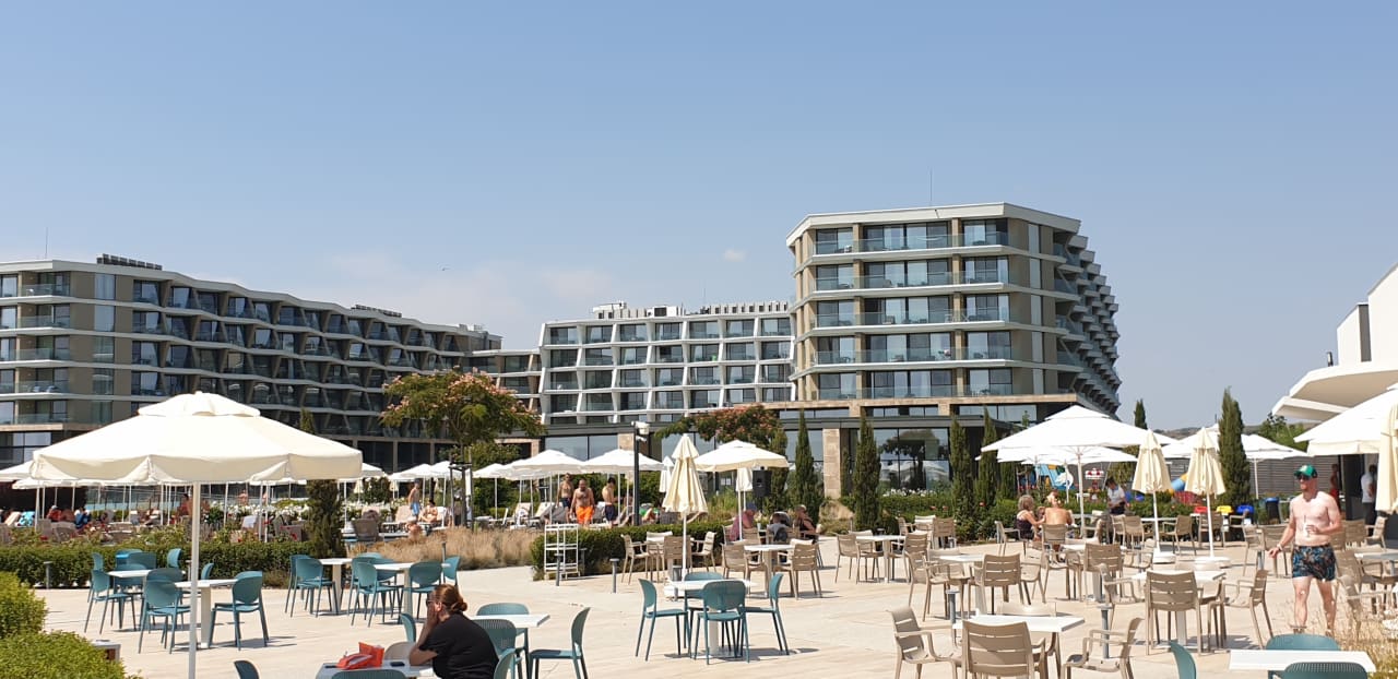 Gastro Wave Resort