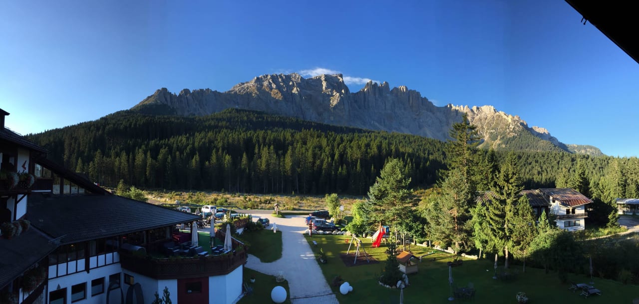 Der Tag erwacht Hotel Alpenrose