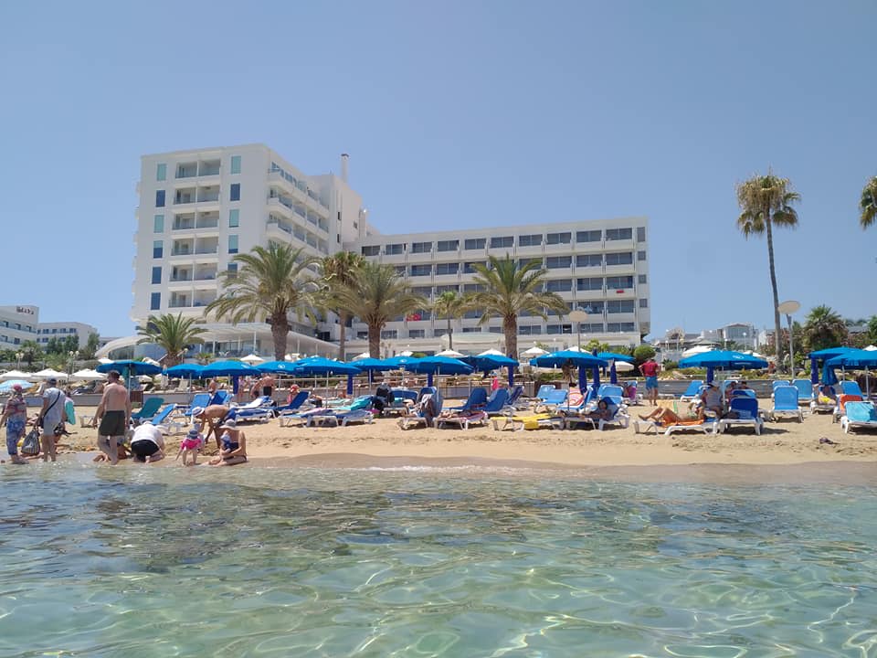 Außenansicht Hotel Sunrise Beach