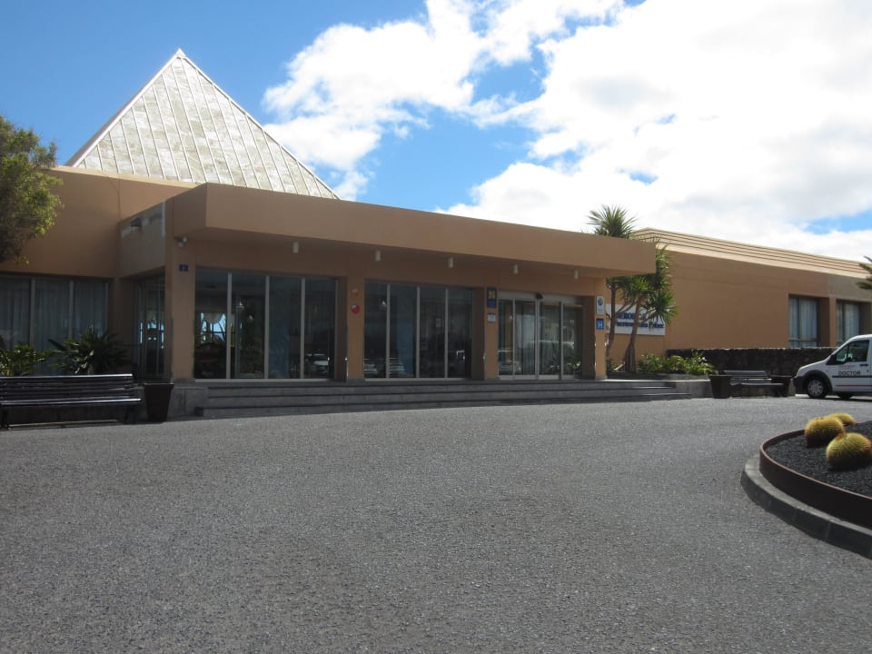 Außenansicht Eingang Iberostar Selection Fuerteventura Palace