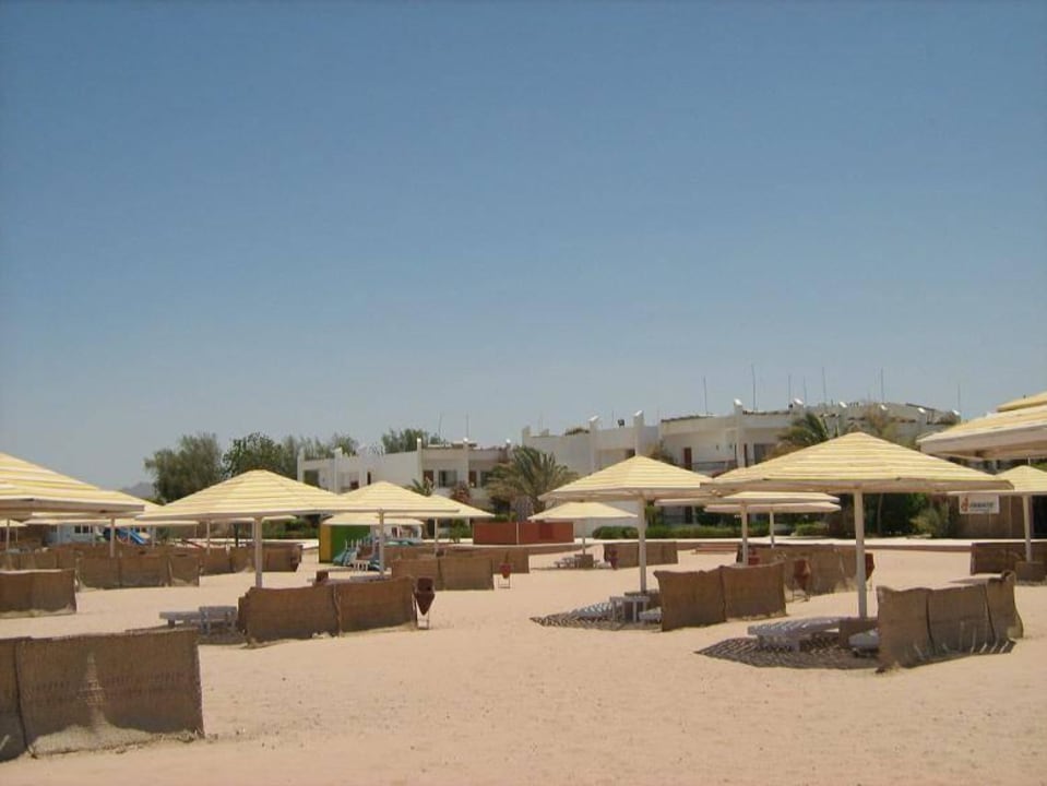 Pusta Menaville Safaga