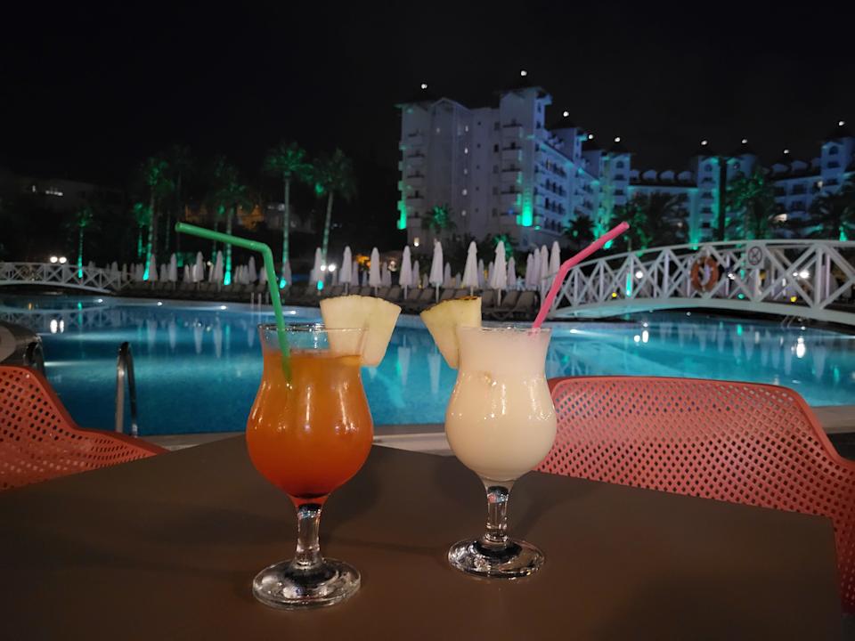 Pool Side Mare Resort & Spa