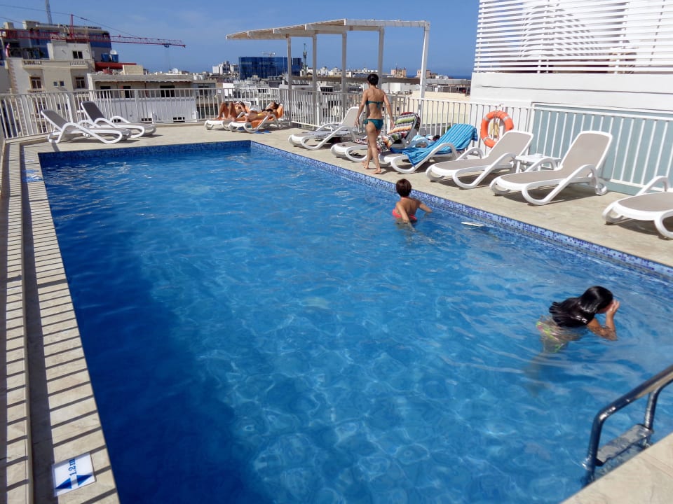 Swimming pool Hotel Argento