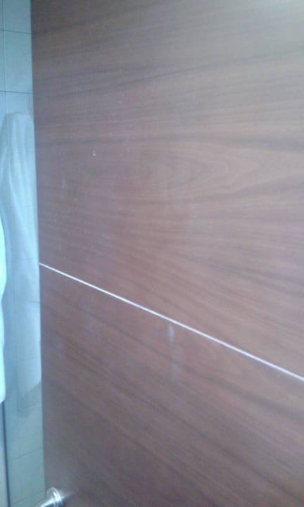 Sauberkeit............ Salamis Bay Conti Resort Hotel & Casino