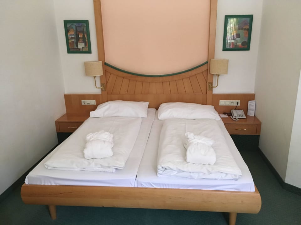 Gemütliches Doppelbett Aldiana Club Schlanitzen Alm
