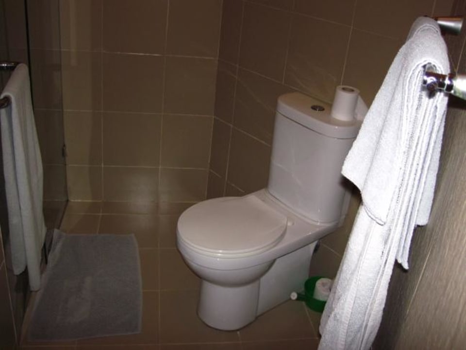 Bad mit Bodentuch (tgl. frisch) Mermaid Hotel & Club