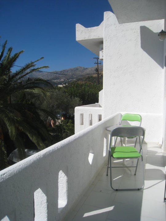 Balkon Apartments Ifigenia