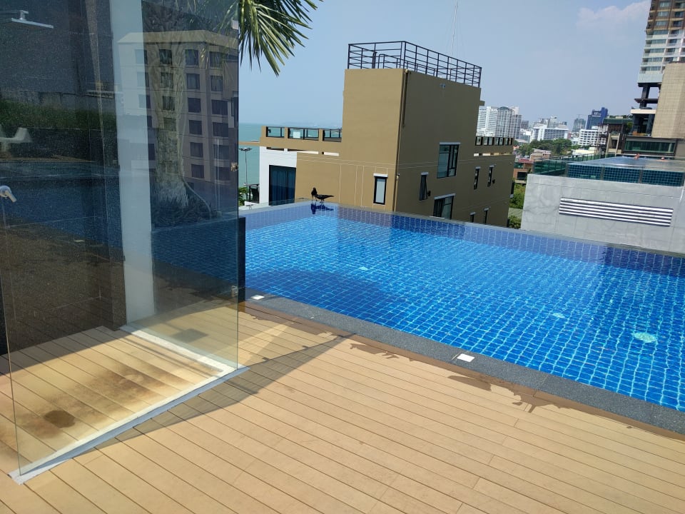Pool Sea Me Spring Tree Hotel