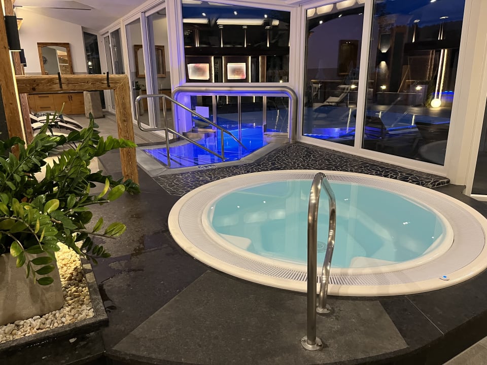 Pool Hotel Bergknappenhof