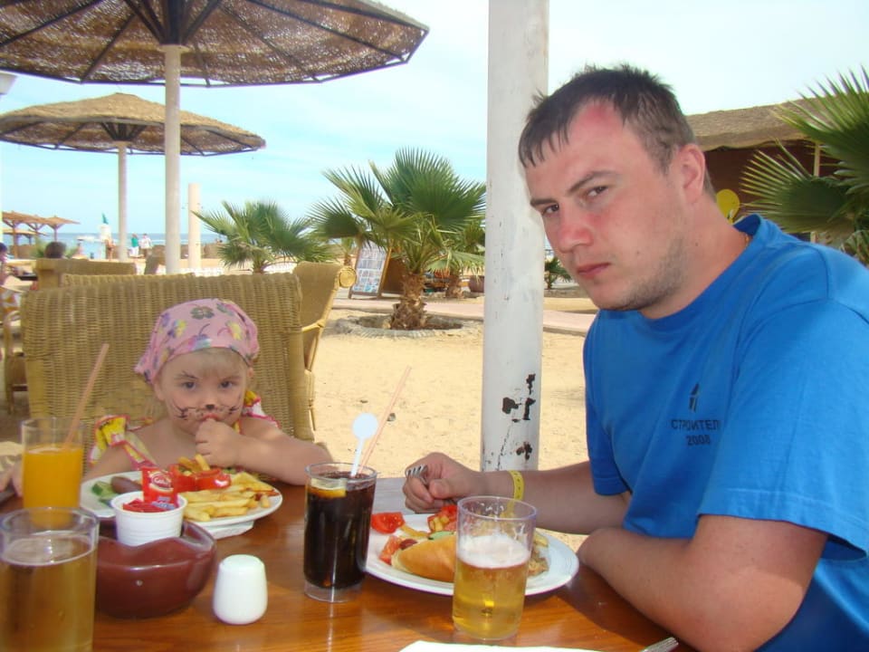 Ресторан на пляже Xanadu Club Makady Bay