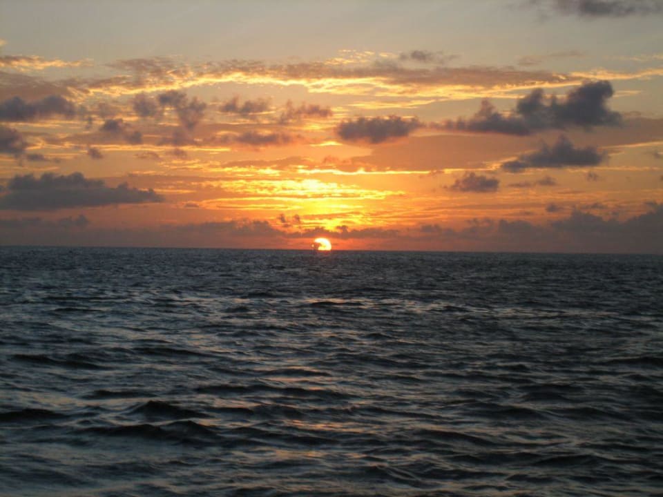 Sonnenaufgang Adaaran Select Hudhuran Fushi - Premium All Inclusive