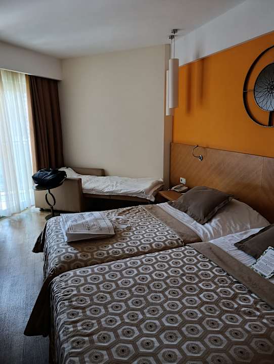 Zimmer Side Star Beach