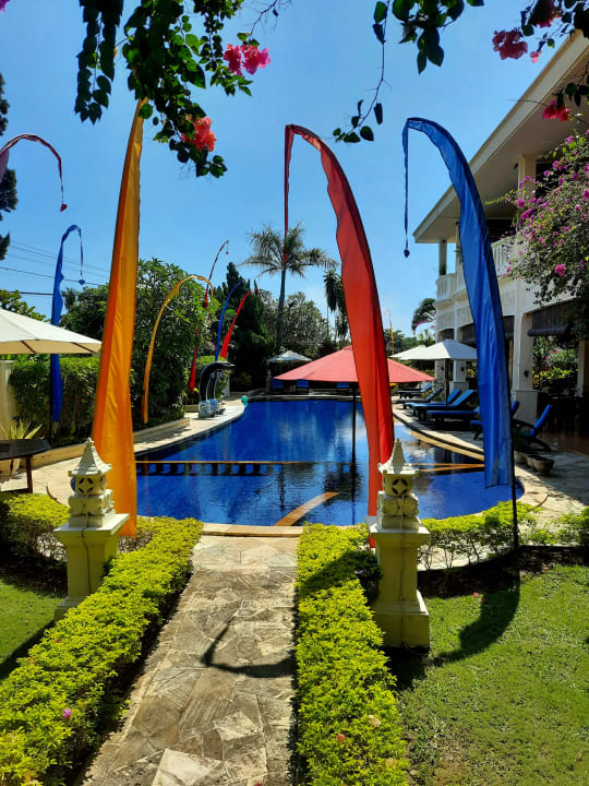 Pool Bali Paradise Hotel