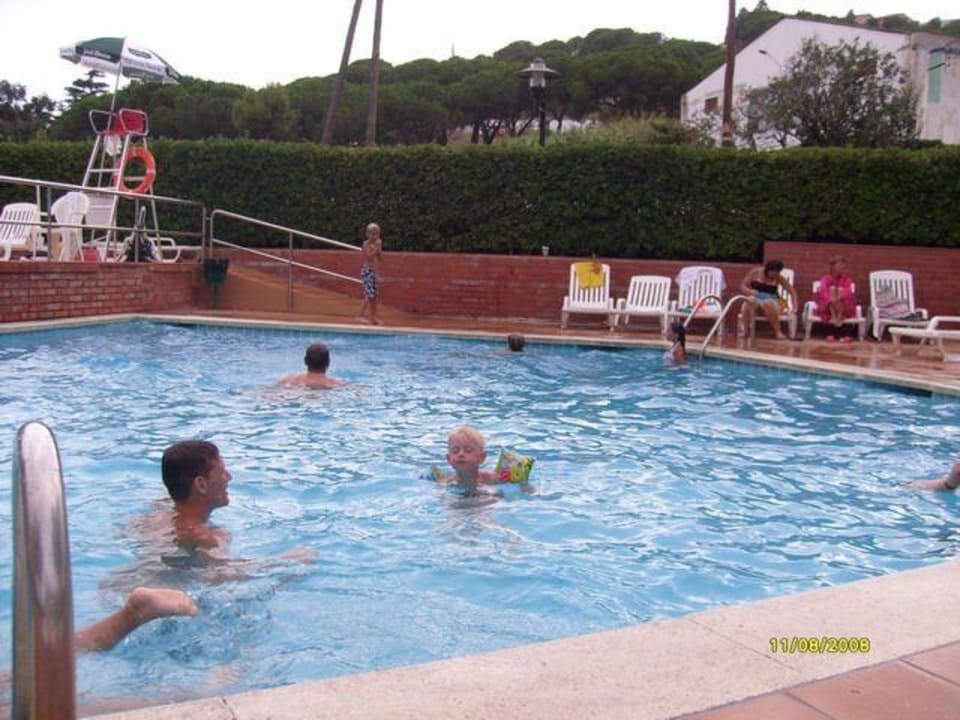 "Средний бассейн" Hotel President (Calella) • HolidayCheck (Katalonien ...