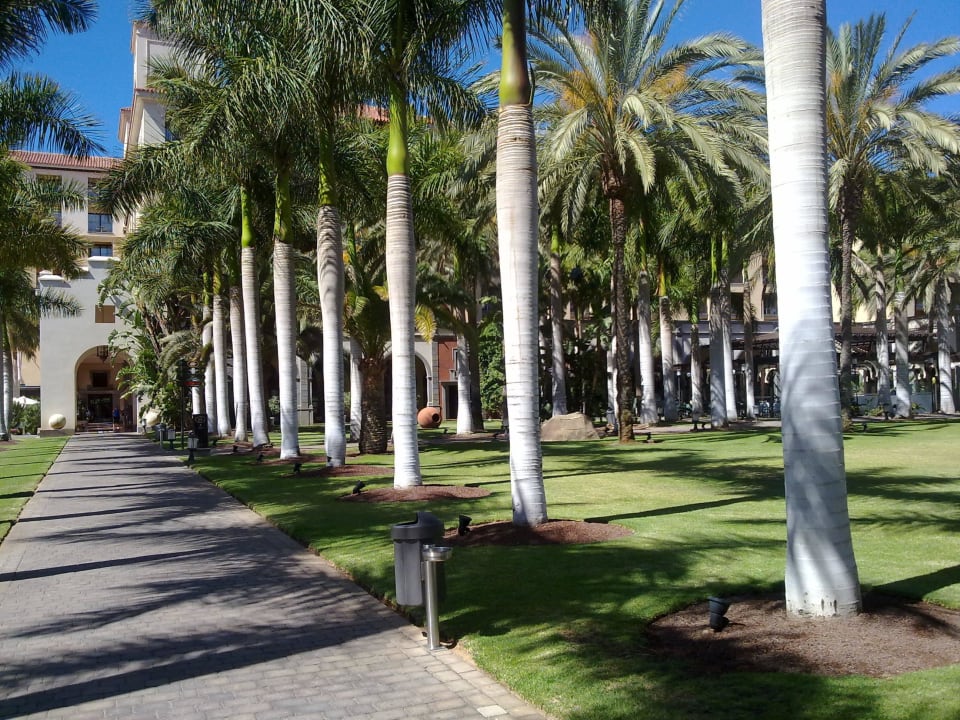 Blick Richtung Haupteingang Lopesan Costa Meloneras, Resort & Spa