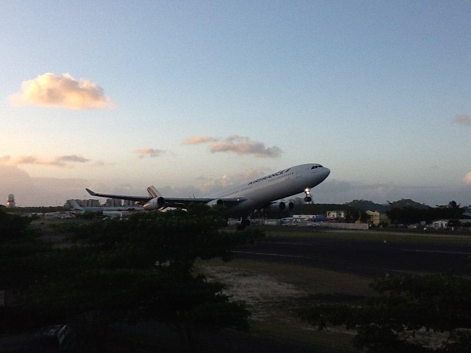 "Hinten" kann es mal etwas lauter werden. Hotel Marys Boon Beach Resort