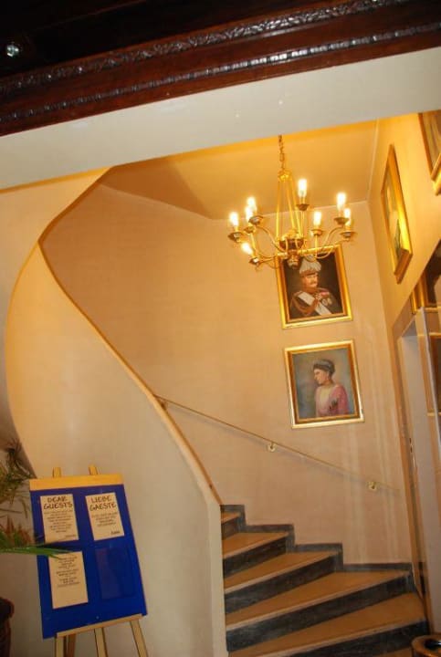 Klatka schodowa Mon Repos Palace - Adults only