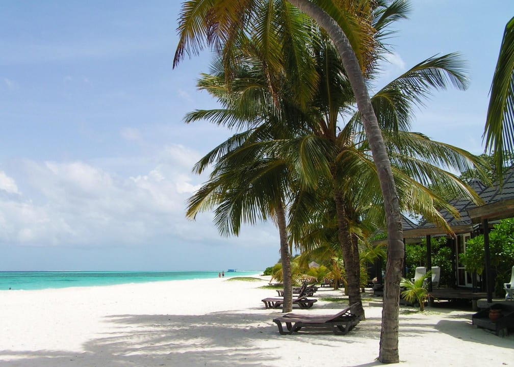 Strand Kuredu Island Resort & Spa