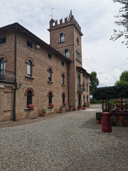 Außenansicht Hotel Castello