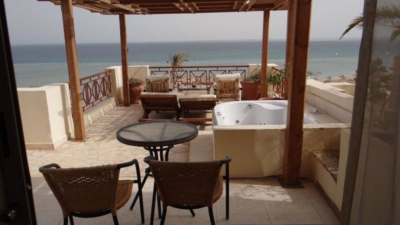 Superior Imperial Shams Abu Soma