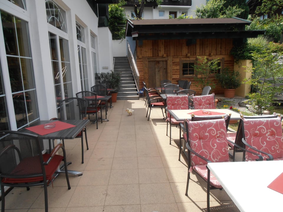 Sitzplätze Gartenterrasse Hotel Kohlerhof